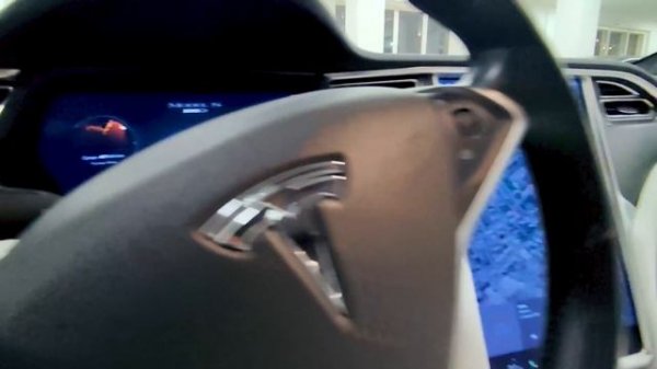 Что купить: Tesla Model S или Tesla Model 3? Сравниваем.