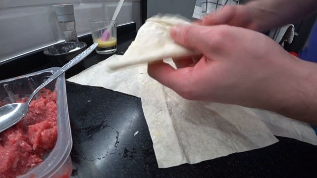 ЛЕНИВЫЕ ЧЕБУРЕКИ ИЗ ЛАВАША ПРОСТО БОМБА РЕЦЕПТ смотреть онлайн