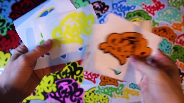 Banana Inspired Graffiti Sticker смотреть онлайн