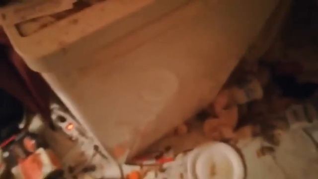 [18-25][2S] LE DISQUE DE PISSE смотреть онлайн