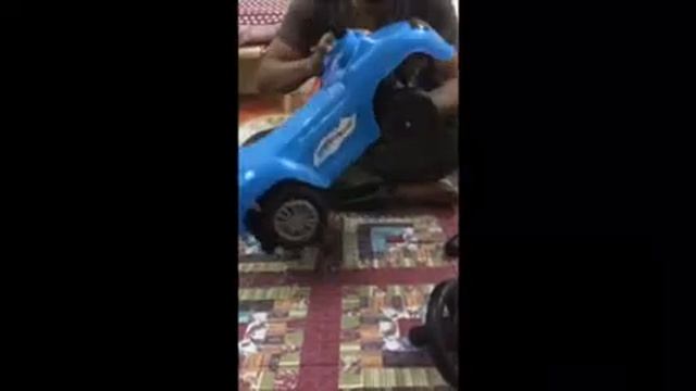 UNBOXING RIDE ON CAR LAZADA - Malaysian Review смотреть онлайн