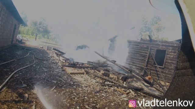 Пожар №16, Ключей нету, давай бензорез. смотреть онлайн