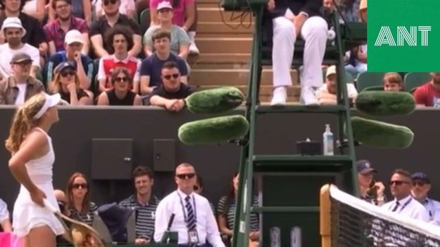16-year-old Mirra Andreeva receives point penalty for throwing her racket against Madison Keys! смотреть онлайн
