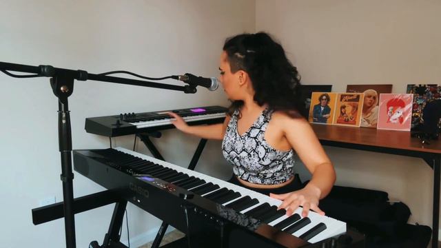 Toxic (Britney Spears COVER) With Casio PX3100 Piano and JUNO DS61 Roland Synth смотреть онлайн