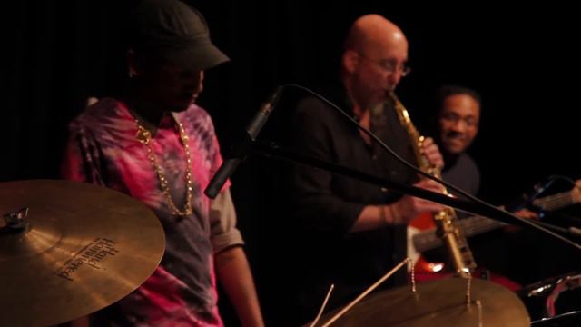 JEFF COFFIN x FUTUREMAN x JAY WHITE x JONATHAN SCALES смотреть онлайн