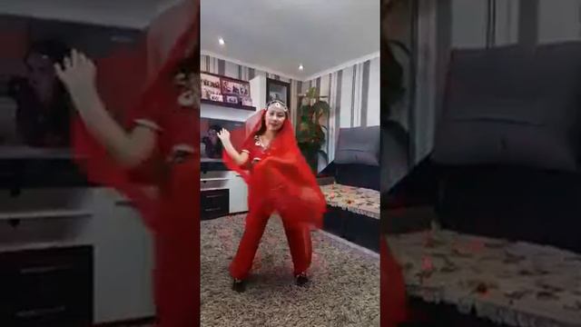 Восточный танец. Аяжан 3 класс смотреть онлайн