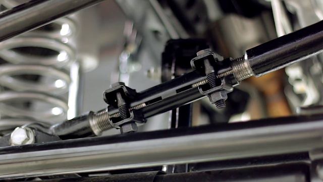 Jeep Wrangler JK Forged Adjustable Track Bar by Rough Country смотреть онлайн