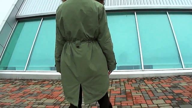 Парка мех лисы отстежной подкладке оторочка из -меха енота. смотреть онлайн