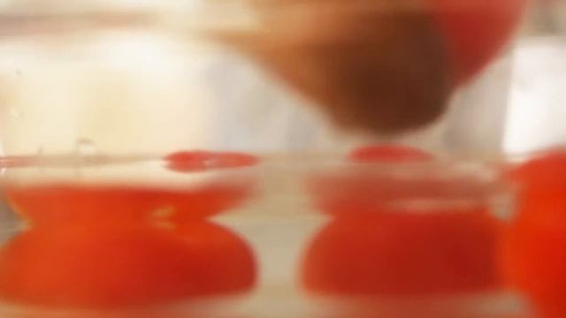 Как ошкурить помидоры || FOOD TV Учимся Готовить смотреть онлайн