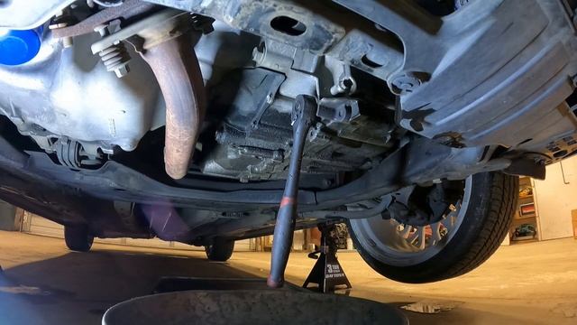 Replacing all hoses, belt, transmission filter, thermostat and more on 2006-2011 Honda civic 1.8 r1 смотреть онлайн