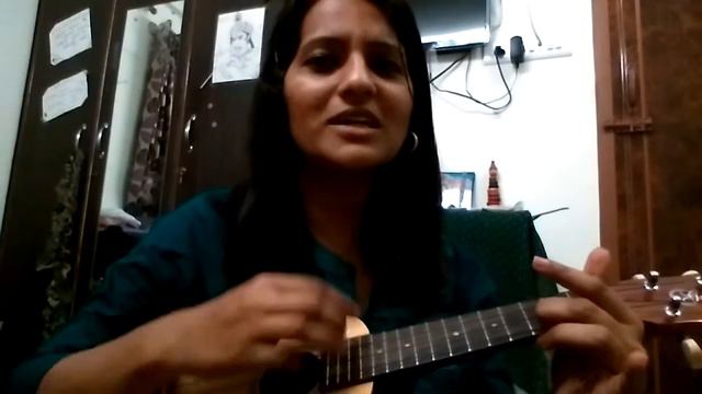 Mere saamne wali khidki mei...on Ukulele смотреть онлайн