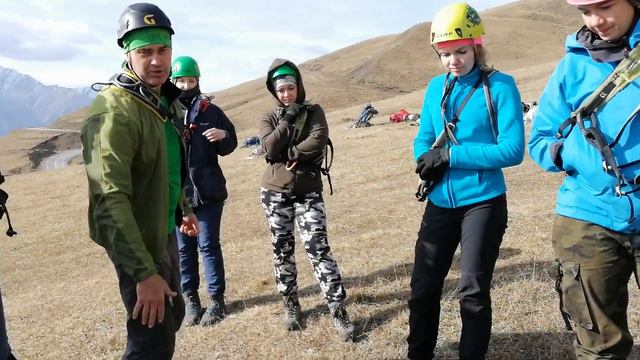02.11.2021 отработка транспортировки пострадавшего подручными средствами смотреть онлайн