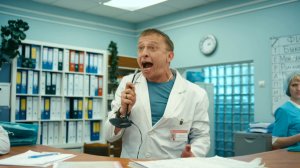 Интерны: Романенко, ты - тля!