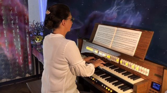 Органная музыка Дж. Фрескобальди в космическом пространстве. Нина Кирпичникова смотреть онлайн