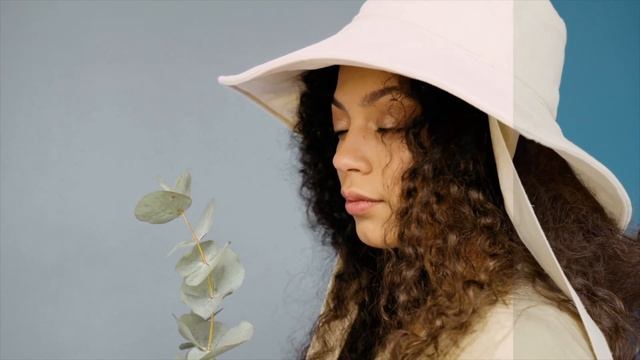 Color Grading Influencer LUTs for Premiere Pro & DaVinci Resolve & After Effects & FREE mobile app смотреть онлайн