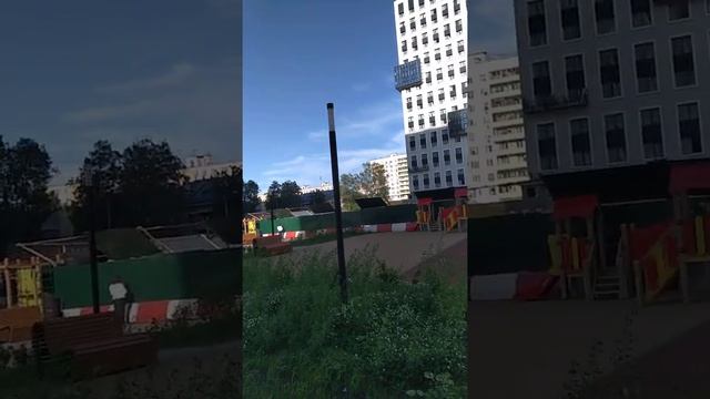 НОРМАНДИЯ • Москва / Июнь 2021 / Тайнинская, 9 .