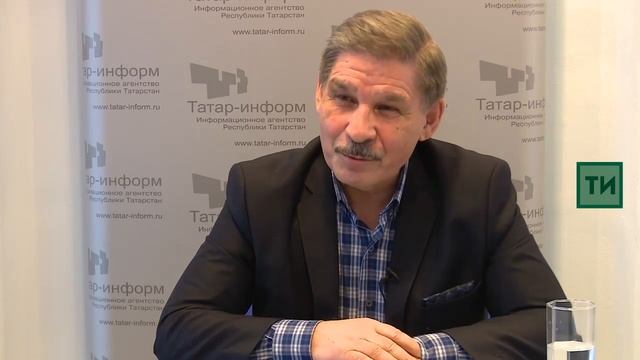 Роберт Миңнуллин: "Рус телле татарларга юллар ачыграк" смотреть онлайн