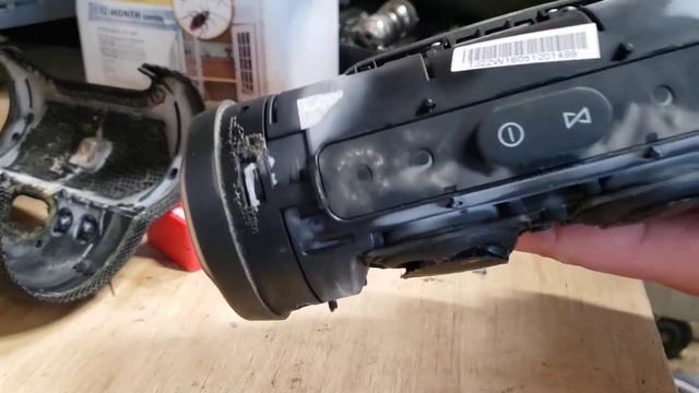JBL Charge 3 Caught Fire While Charging! смотреть онлайн