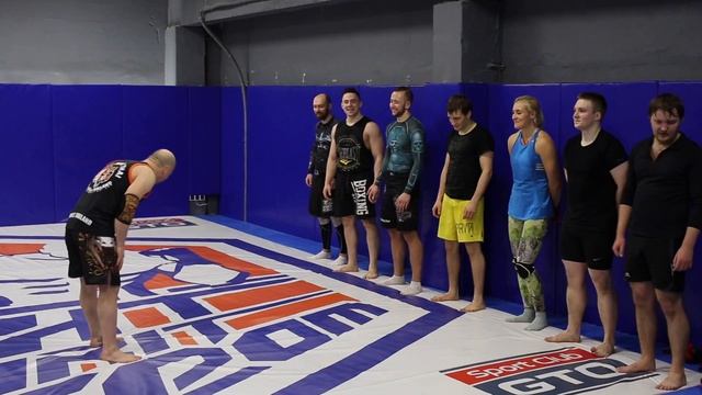 Качек и MMA, совмещаем качалку с единоборствами ! смотреть онлайн