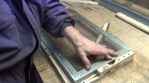 пошаговое изготовление однорамочного изолятора матки