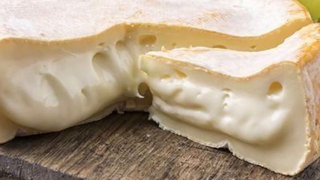 Как правильно выбрать сыр в магазине? Всё о пользе и вреде продукта! смотреть онлайн