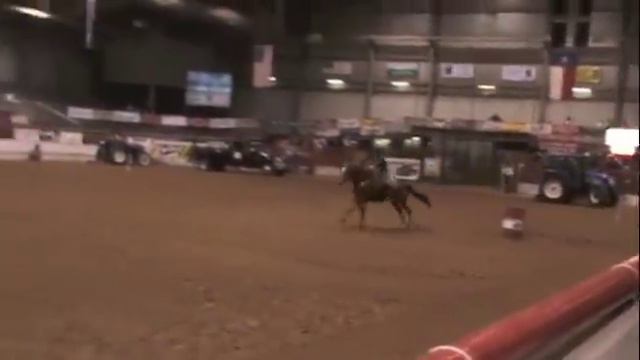 Glen Rose TX- Barney смотреть онлайн