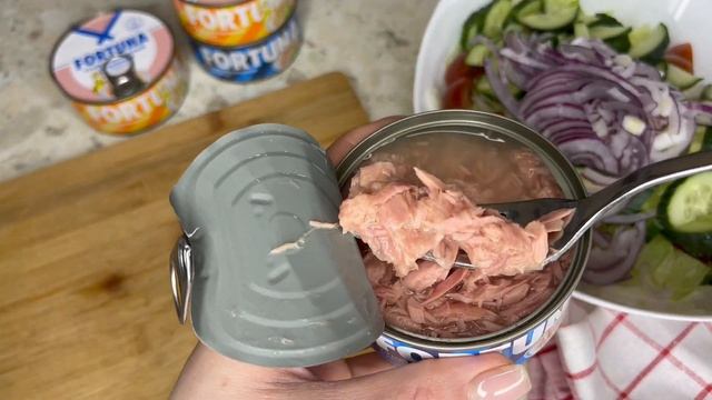 Худеть можно вкусно и разнообразно. Показываю свой любимый салат, в котором максимум вкуса и пользы смотреть онлайн