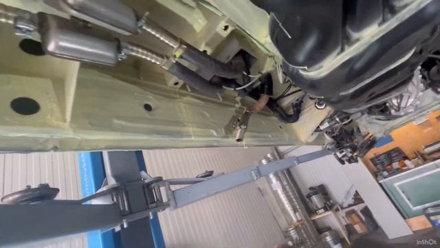 Mercedes Sprinter 4x4 907 906 Hohlraumversiegelung und Unterbodenschutz mit Mike Sanders Vanlife смотреть онлайн