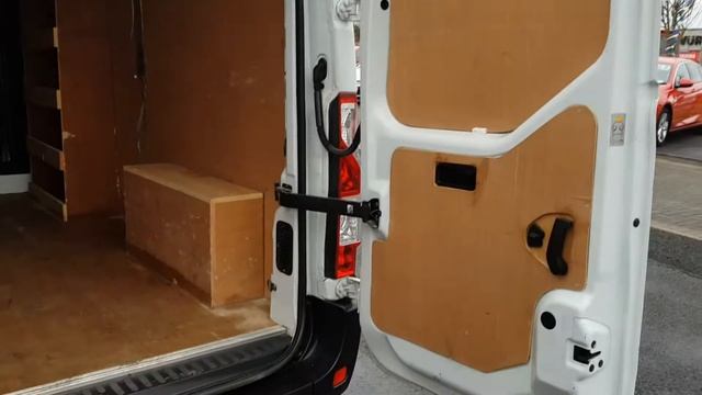 182D10577 - 2018 Opel Movano L2 H2 2.3CDTI 110PS FWD 16,950