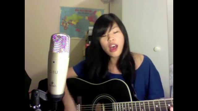 Acoustic Cover of Train's 'Hey Soul Sister' смотреть онлайн
