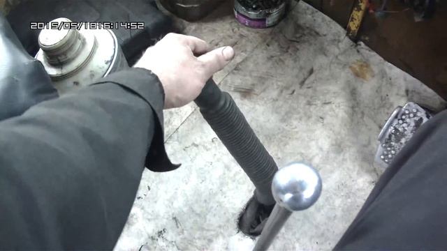 Видео-урок управления трактором К-700А. Часть 1. смотреть онлайн