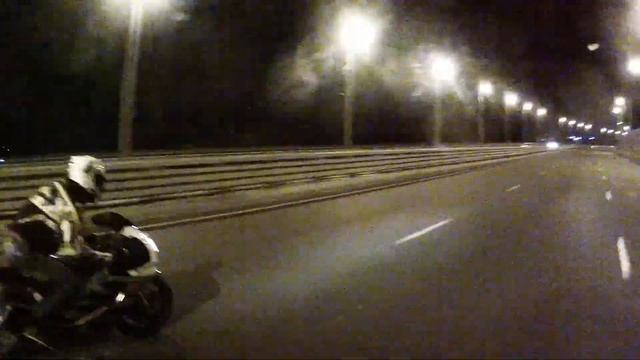 Миха делает "Вилли" смотреть онлайн