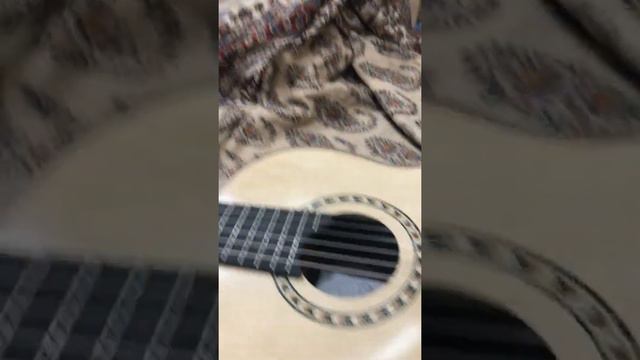 hand made classical guitar (shivana studio art center S.L BARCELONA) смотреть онлайн