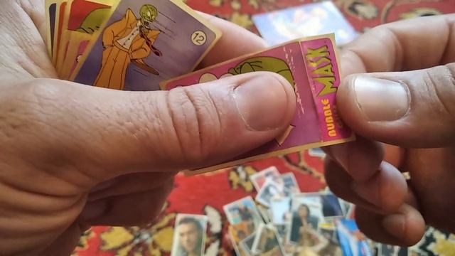 Наклейки из жвачек 90-х смотреть онлайн