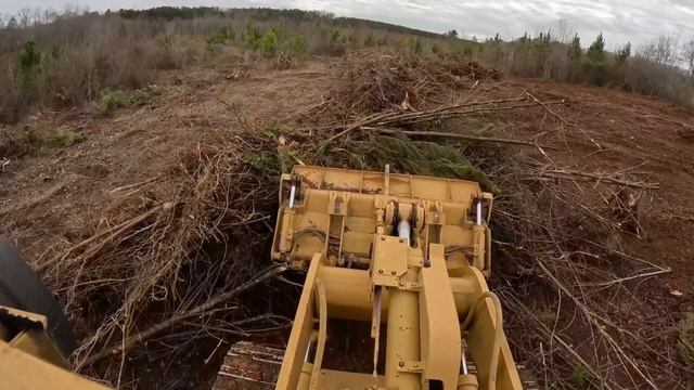 Clearing Lot 6 On The 90 Acre Project смотреть онлайн
