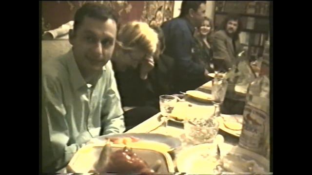 21 год после школы. Нам по 38 лет и мы взрослые. Поэтому нам уже все можно. смотреть онлайн