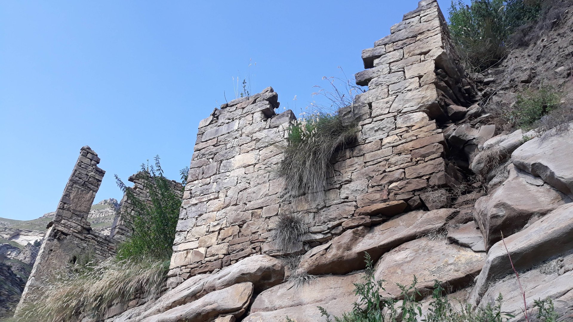 Заброшенное село в Дагестане. Новый и старый Кахиб. Как жили раньше #30