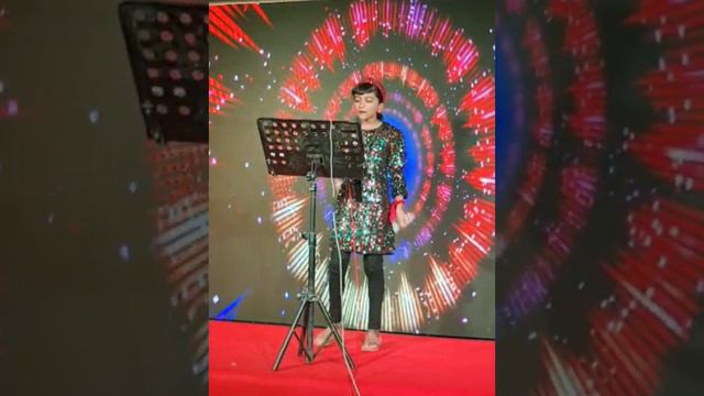 who's d hero song# interlude music# keerthi's style...🎶🎧 смотреть онлайн