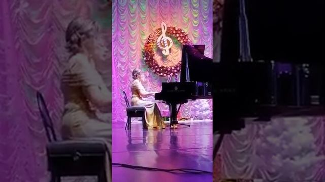 П. И. Чайковский "Танец феи Драже" смотреть онлайн