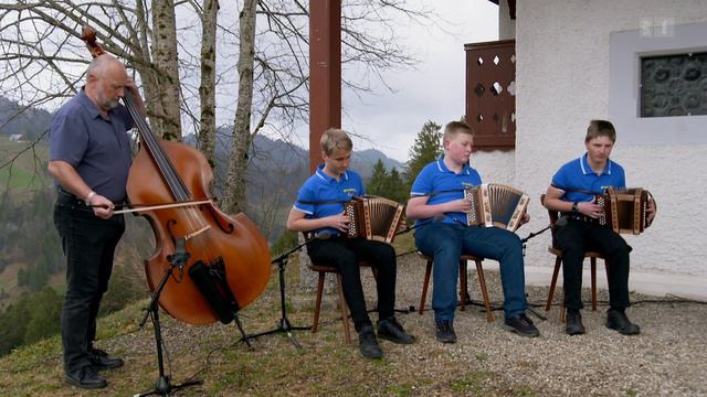 Wendelsee-Örgeler / Fer d' Heimwehwalliser смотреть онлайн