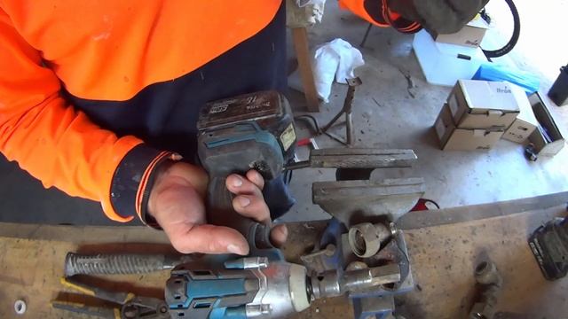 AliExpress Brushless Impact Driver For $50, how is that possible смотреть онлайн