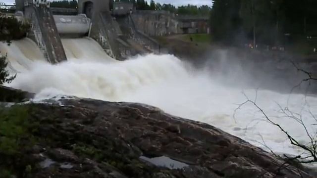 спуск воды смотреть онлайн