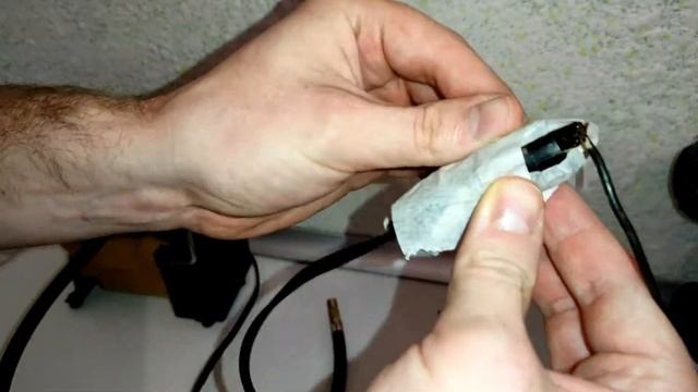 КАК ПОДКЛЮЧИТЬ АВТОМОБИЛЬНЫЙ НАСОС ДОМА/ Способ накачать расширительный бак смотреть онлайн