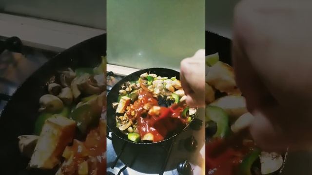 СУП С СЫРОМ И ПАПРИКОЙ.ZUPKA Z SEREM.