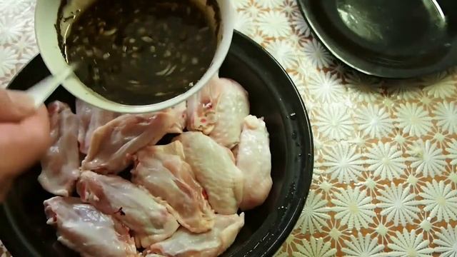 Крылья в соевом соусе с медом в ТАЖИНЕ. Чо ПОХАВАТЬ. #чопохавать #14 смотреть онлайн