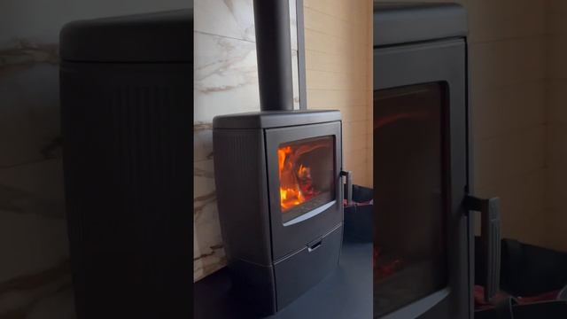 Чугунная печь Plamen Alberto. Отопление дачи под Минском #печи #plamen #степан_знает #камины #очаг смотреть онлайн