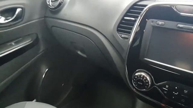 162WW340 - 2016 Renault Captur Captur 1.5L 13,450 смотреть онлайн