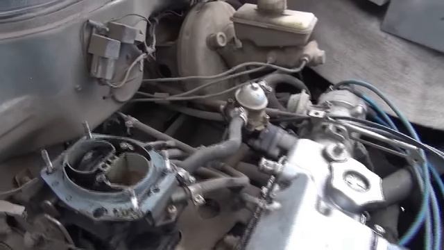 ПЛАВАЮТ ОБОРОТЫ на Холостом ходу! Подкапывает в Первую камеру! смотреть онлайн