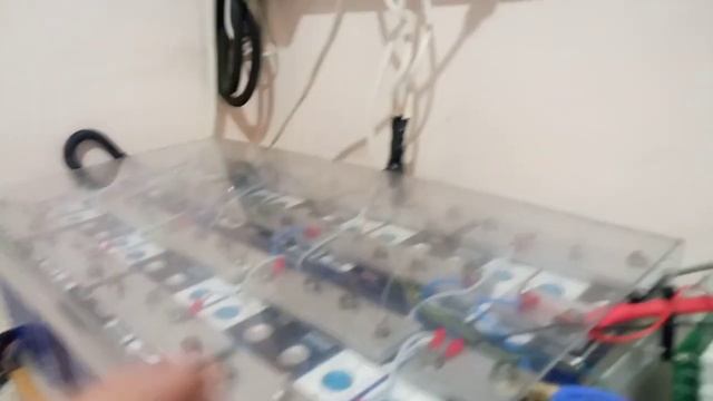 собрал сборку аккумуляторов из ячеек lifepo4 на 190 а/ч для СЭС смотреть онлайн