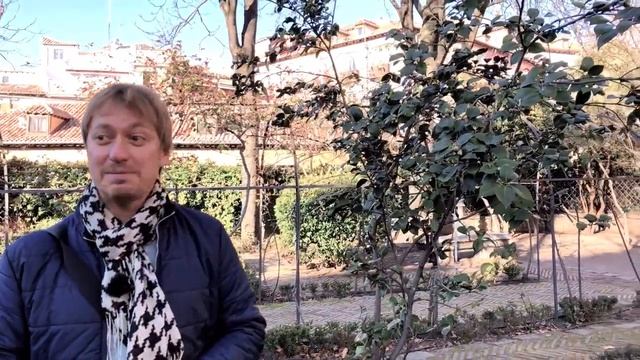 Секретные достопримечательности Мадрида: Самый маленький парк смотреть онлайн
